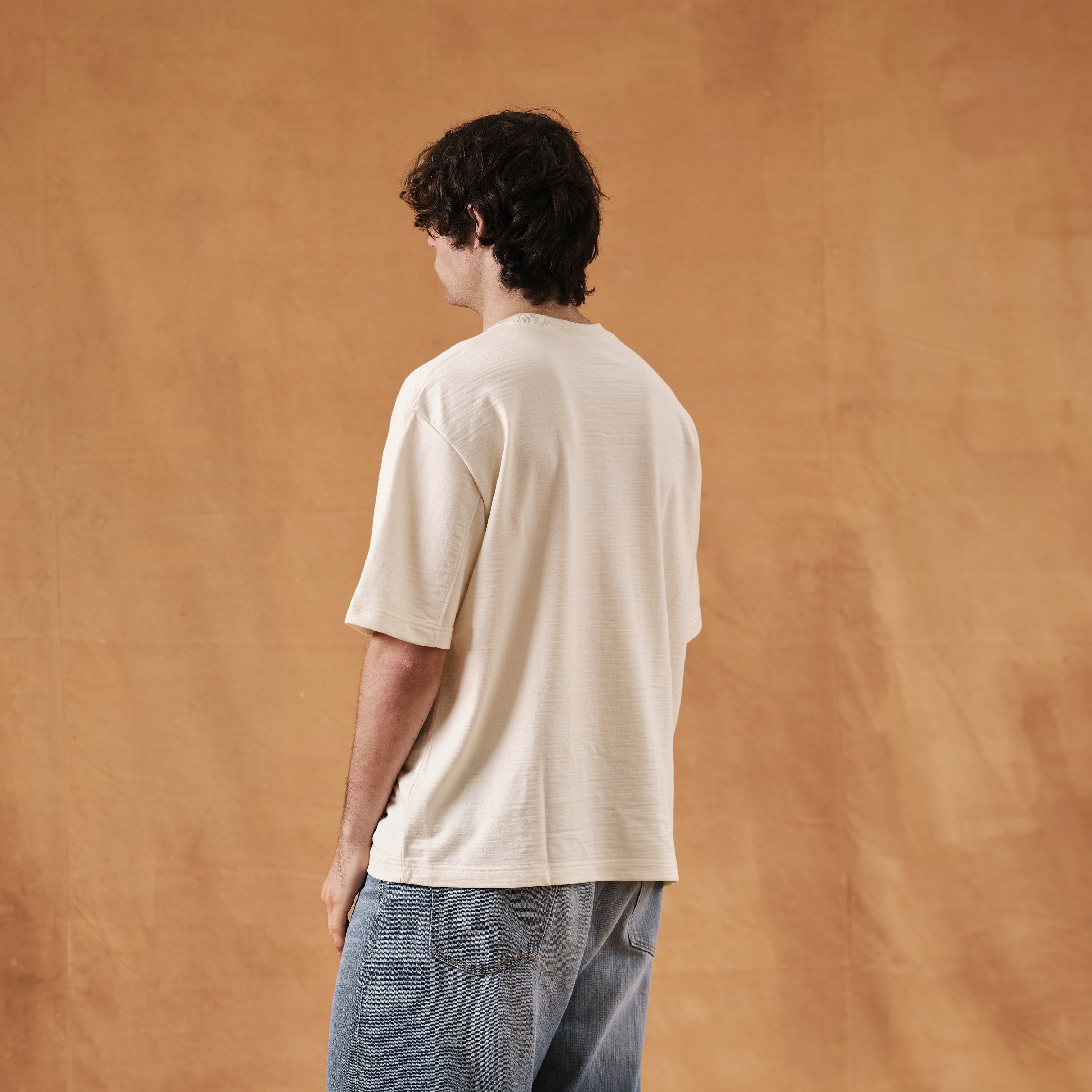 Nicholas is 195 cm tall
Weights 88 kg and wears a 
Size XL - Length Short