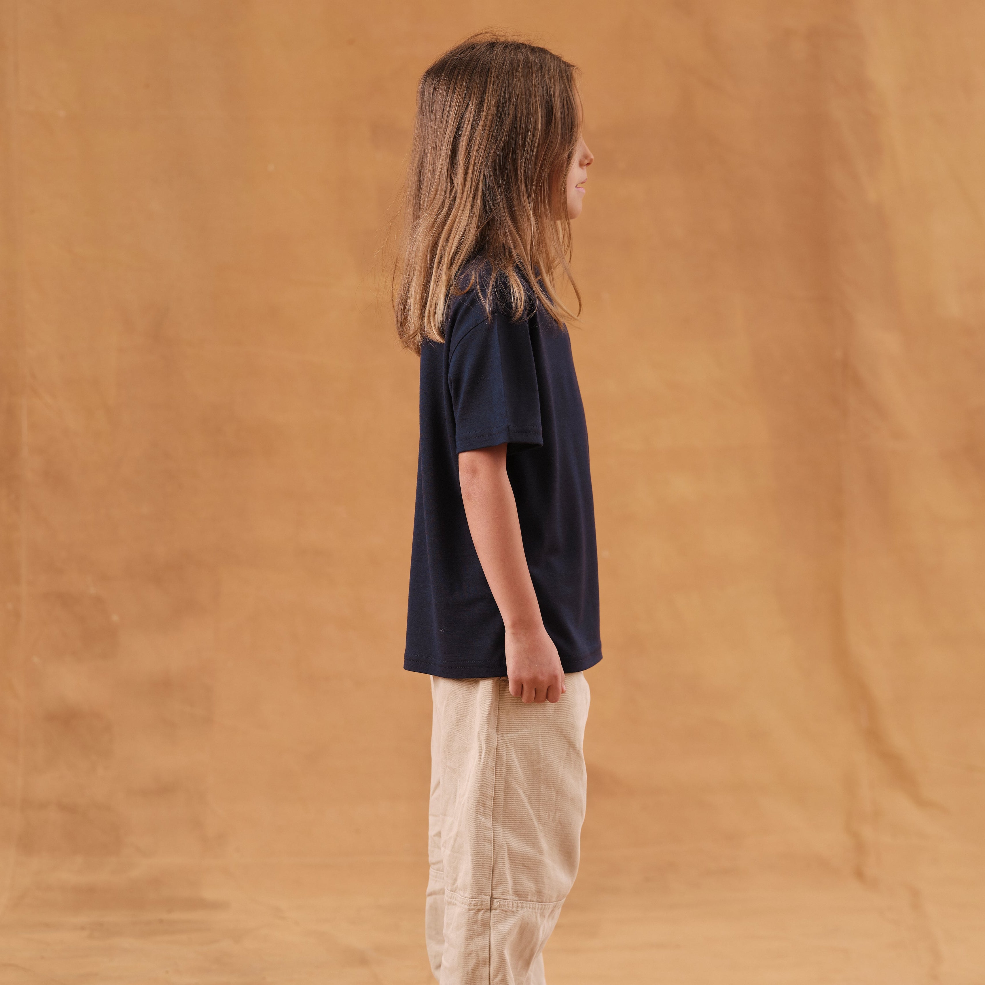 Vigga is 122 cm tall
Weights 24 kg and wears a 
Size 7-8 yrs
