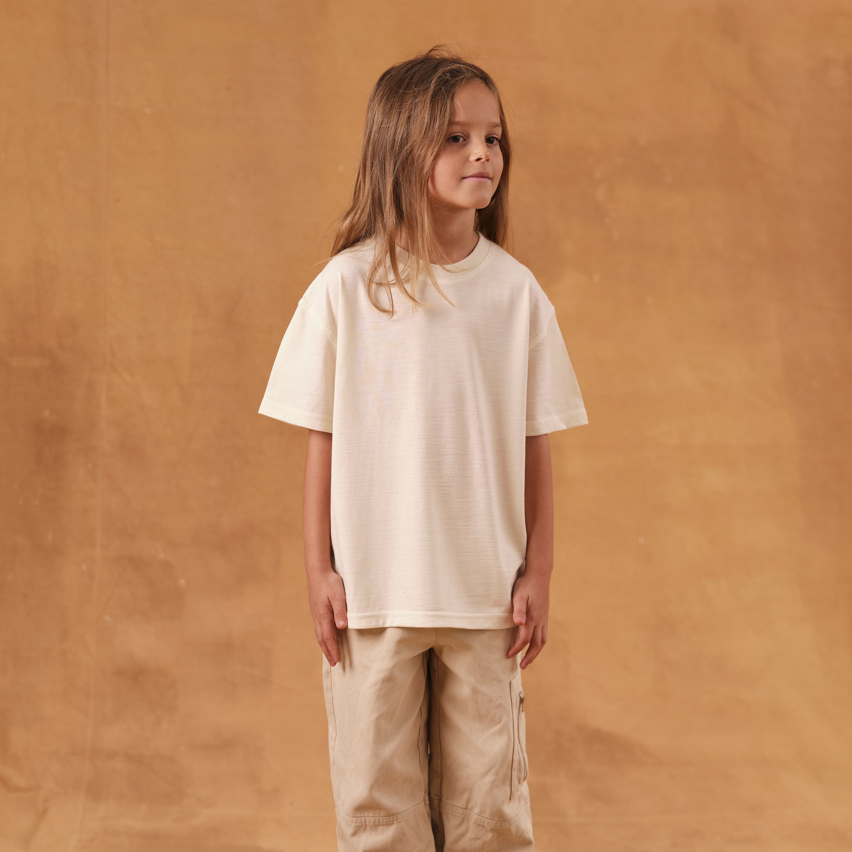 Vigga is 122 cm tall
Weights 24 kg and wears a
Size 7-8 yrs