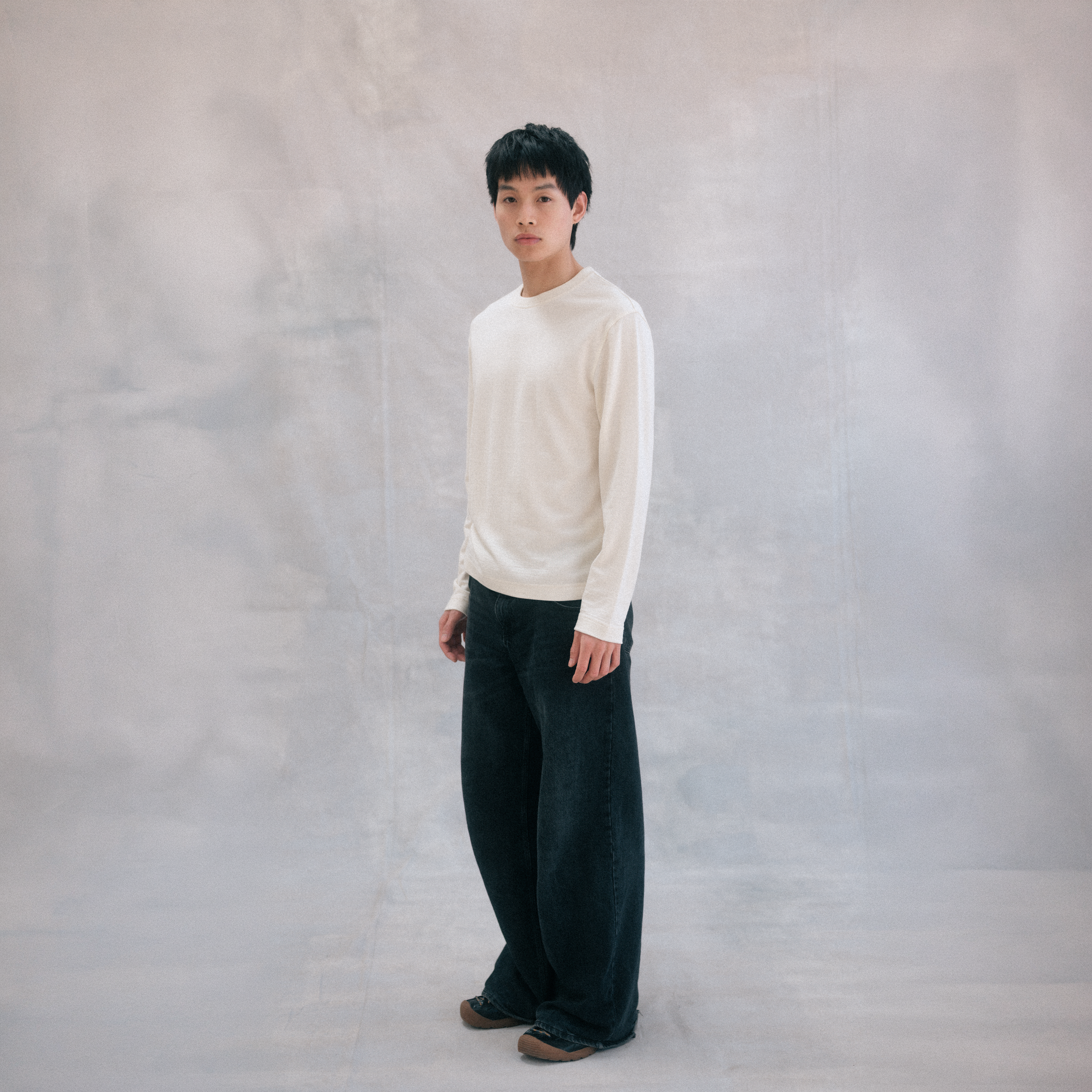 The Lightweight Sweatshirt in undyed natural heavy merino wool, detail view