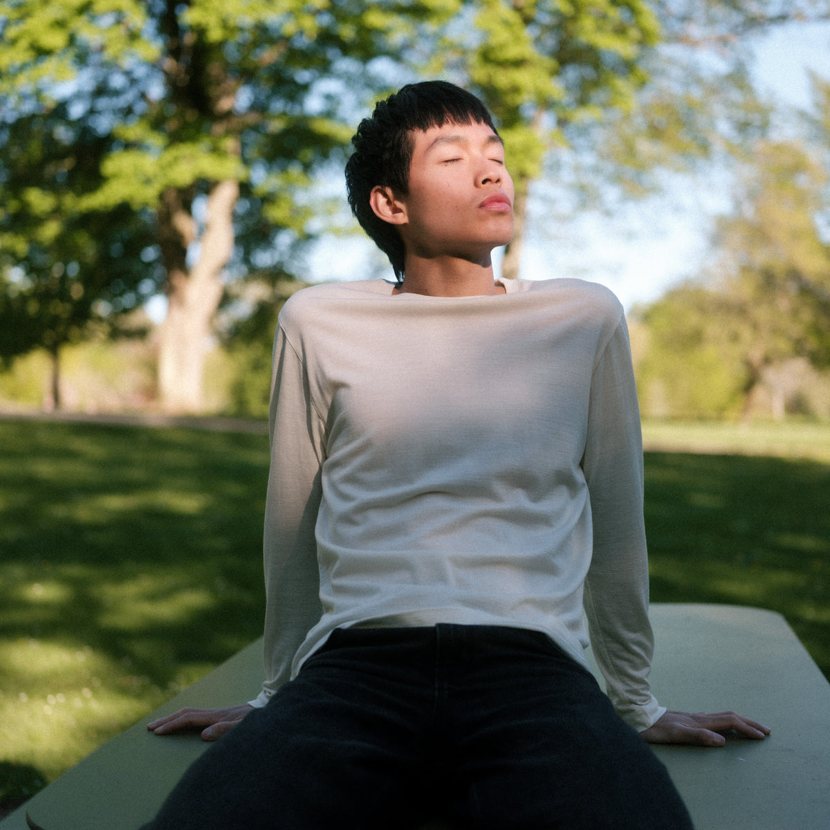 The Regular T-Shirt L/S in undyed natural extrafine merino wool, back view